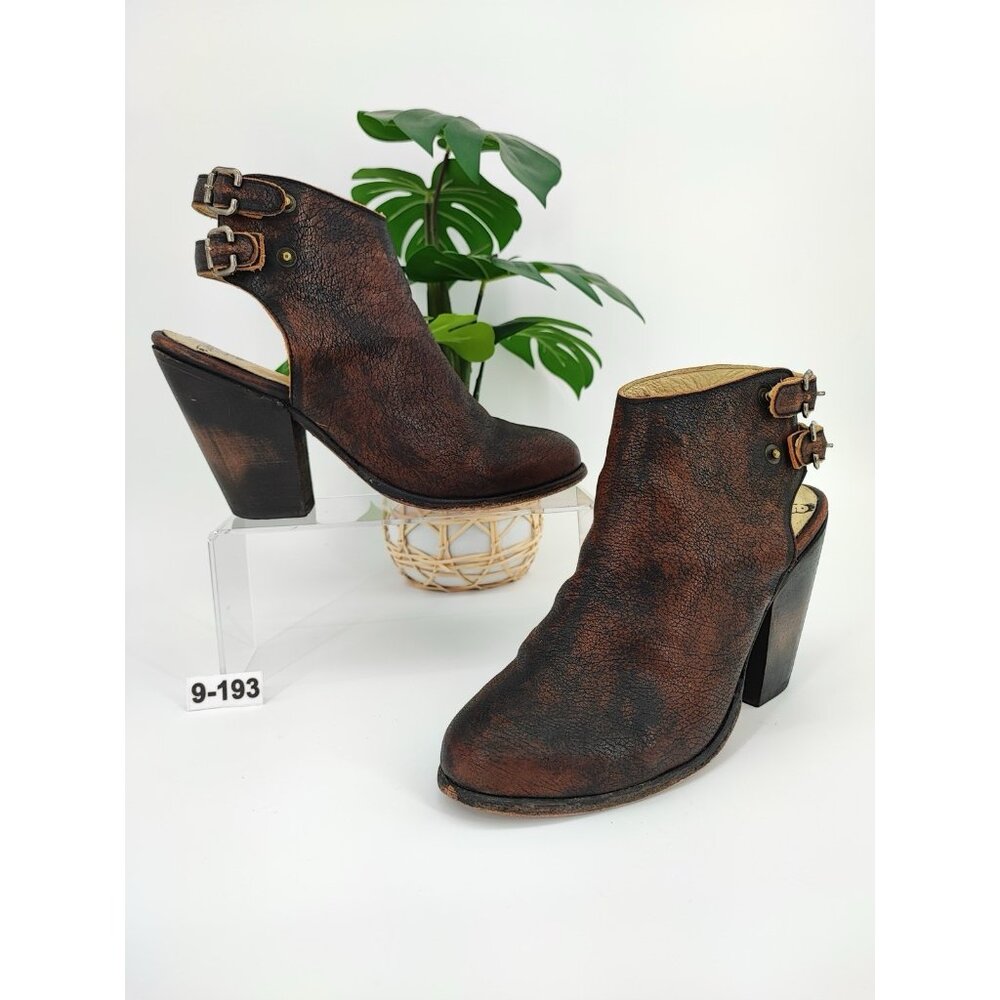Freebird Women’s By Steven Brown Leather Bootie Size 9 US